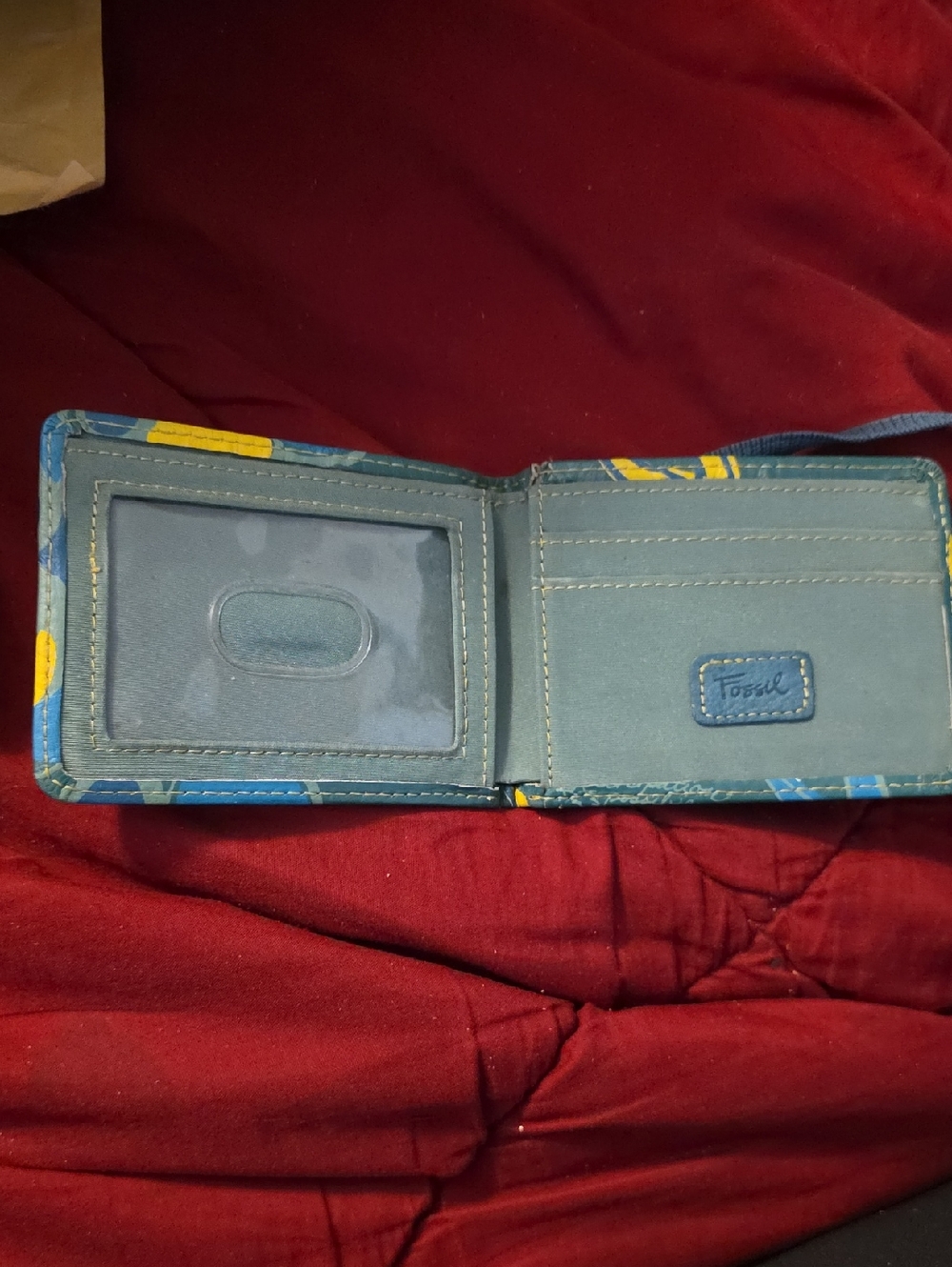 VINTAGE FOSSIL LEATHER WALLET - Picture 3 of 3